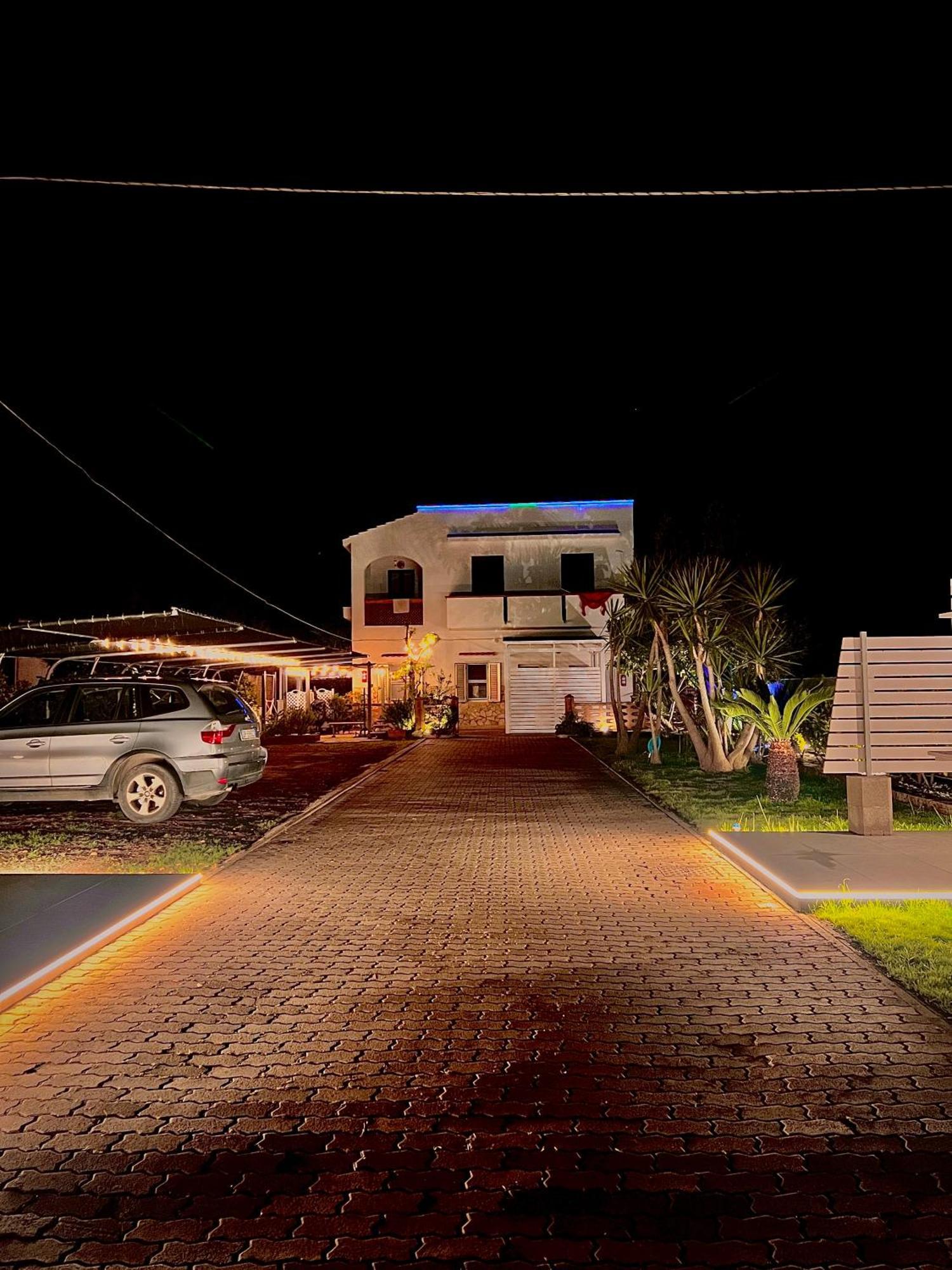 Villa Latino Вьесте Экстерьер фото