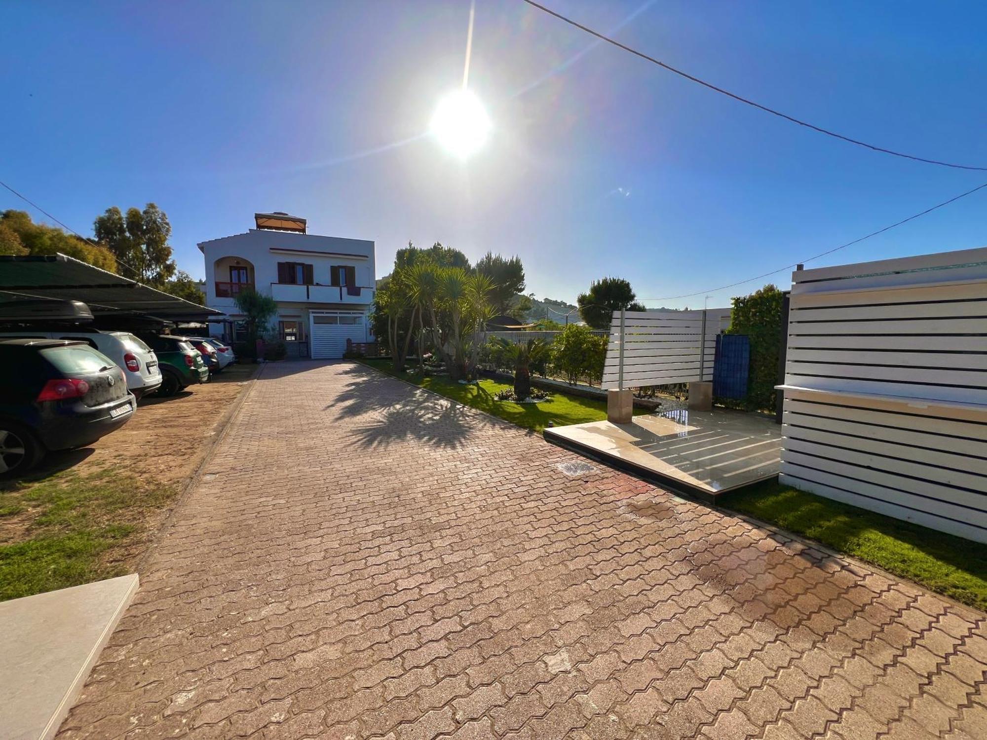 Villa Latino Вьесте Экстерьер фото